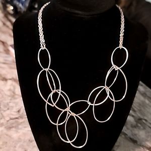 Necklace and earring set (new)